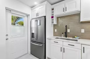 330 N Federal Hwy, Deerfield Beach, FL 33441 - Photo 3