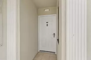 2741 Village Blvd, West Palm Beach, FL 33409 - Photo 3