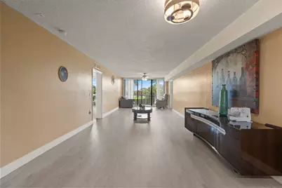 2741 Village Boulevard #303, West Palm Beach, FL 33409 - Photo 5