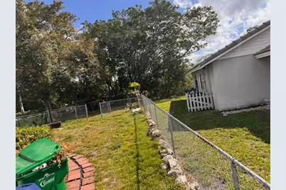 11180 NW 35th Street, Coral Springs, FL 33065 - Photo 15