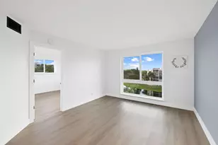 2106 S Cypress Bend Dr, Pompano Beach, FL 33069 - Photo 3