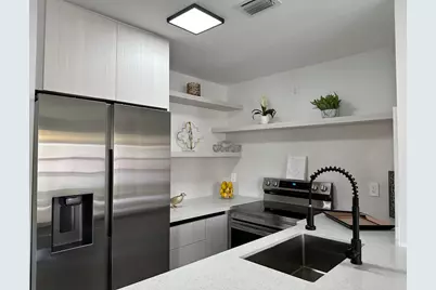 10033 Winding Lake Road #204, Sunrise, FL 33351 - Photo 9