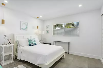 330 N Federal Highway, Deerfield Beach, FL 33441 - Photo 17