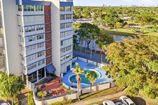 16850 S Glades Dr, North Miami Beach, FL 33162 - Photo 23