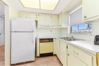 2915 Crosley Drive W #Unit B, West Palm Beach, FL 33415 - Photo 5