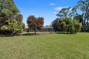 5592 SE Lamay Dr, Stuart, FL 34997 - Photo 25