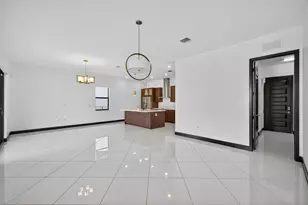 15800 NW 88th Ave, Miami Lakes, FL 33018 - Photo 23