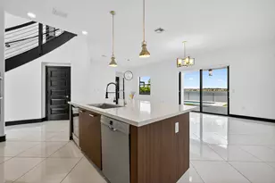 15800 NW 88th Ave, Miami Lakes, FL 33018 - Photo 19