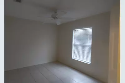 2311 SE Charleston Drive, Port Saint Lucie, FL 34952 - Photo 5