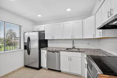 4080 Tivoli Court E #206, Lake Worth, FL 33467 - Photo 5