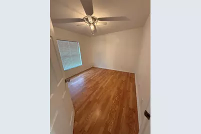 249 NE Glentry Avenue, Port Saint Lucie, FL 34983 - Photo 5