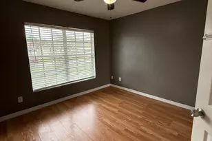 249 NE Glentry Ave, Port Saint Lucie, FL 34983 - Photo 3