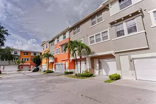 660 Amador Ln, West Palm Beach, FL 33401 - Photo 13