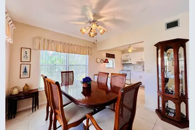 314 Wellington D, West Palm Beach, FL 33417 - Photo 3