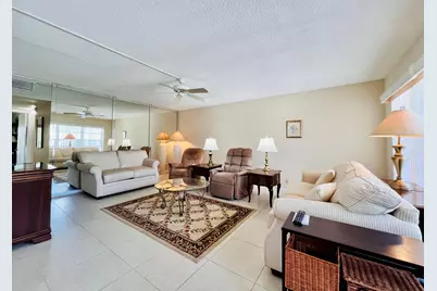 314 Wellington D, West Palm Beach, FL 33417 - Photo 7