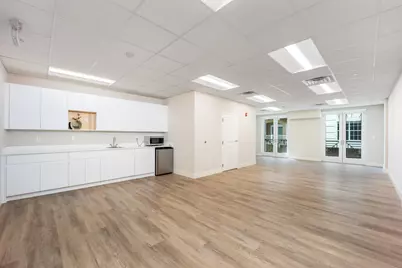 41 SW Seminole Street #211, Stuart, FL 34994 - Photo 3