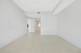 220 Lake Shore Dr, Lake Park, FL 33403 - Photo 9