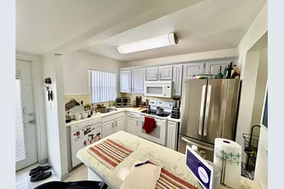 9261 Sunrise Lakes Boulevard, Sunrise, FL 33322 - Photo 17