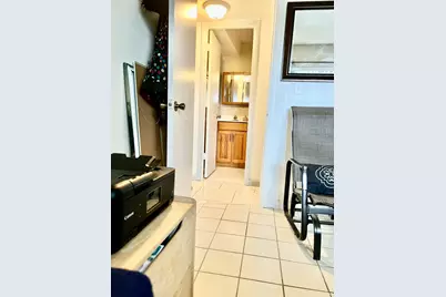 9261 Sunrise Lakes Boulevard, Sunrise, FL 33322 - Photo 11