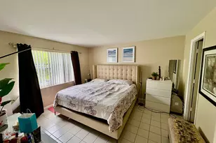 9261 Sunrise Lakes Blvd, Sunrise, FL 33322 - Photo 19