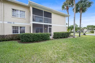 1552 SE Royal Green Cir, Port Saint Lucie, FL 34952 - Photo 27