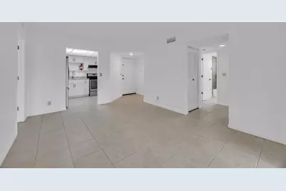 1552 SE Royal Green Circle #O-103, Port Saint Lucie, FL 34952 - Photo 5