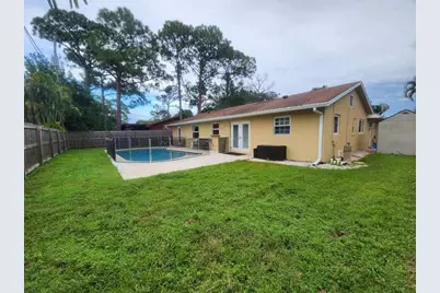 4693 Dolphin Drive, Lake Worth, FL 33463 - Photo 13