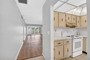 2840 SW 13th St, Delray Beach, FL 33445 - Photo 7