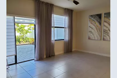 3391 W 106th Terrace, Hialeah, FL 33018 - Photo 3