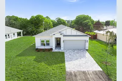 8636 100th Avenue, Vero Beach, FL 32967 - Photo 1