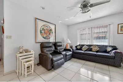 6045 Sunny Pointe Circle, Delray Beach, FL 33484 - Photo 23