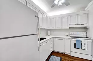 6289 Bay Club Dr, Fort Lauderdale, FL 33308 - Photo 15