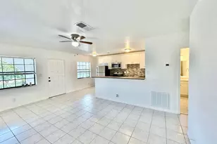 1004 Pine Dr, Pompano Beach, FL 33060 - Photo 9