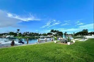 1004 Pine Dr, Pompano Beach, FL 33060 - Photo 25