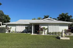 186 12th St SE, Vero Beach, FL 32962 - Photo 1