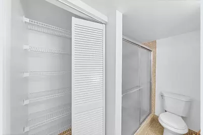 2049 Hythe C, Boca Raton, FL 33434 - Photo 21