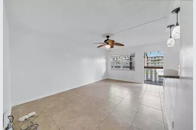 2049 Hythe C, Boca Raton, FL 33434 - Photo 13