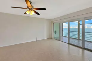 501 Lake Shore Dr, West Palm Beach, FL 33403 - Photo 9