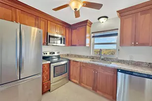 501 Lake Shore Dr N, Lake Park, FL 33403 - Photo 13