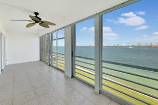 501 Lake Shore Dr N, Lake Park, FL 33403 - Photo 7