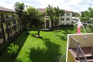 151 SW 135th Terrace, Pembroke Pines, FL 33027 - Photo 17
