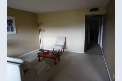 151 SW 135th Terrace #303t, Pembroke Pines, FL 33027 - Photo 5