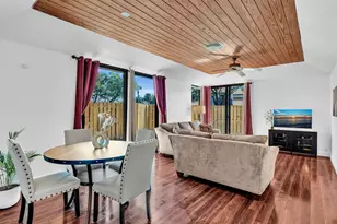 5719 Fox Hollow Dr, Boca Raton, FL 33486 - Photo 13