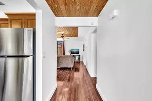 5719 Fox Hollow Dr, Boca Raton, FL 33486 - Photo 7