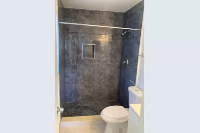 227 Castlewood Drive #207, North Palm Beach, FL 33408 - Photo 9