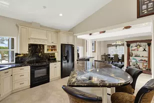 4084 SW Gleneagle Cir, Palm City, FL 34990 - Photo 15