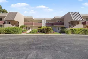 2701 S Palm Aire Dr, Pompano Beach, FL 33069 - Photo 33