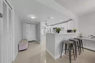 2701 S Palm Aire Dr, Pompano Beach, FL 33069 - Photo 7