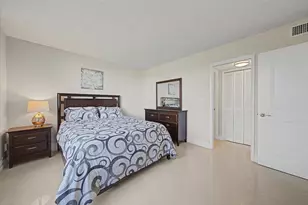 2701 S Palm Aire Dr, Pompano Beach, FL 33069 - Photo 21
