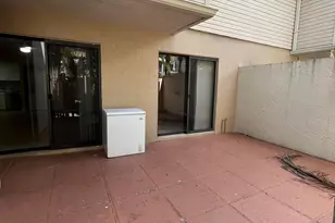 616 Executive Center Dr, West Palm Beach, FL 33401 - Photo 9